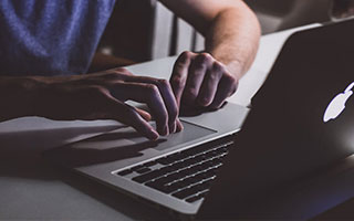 开云真人体育娱乐-克罗地亚队在巴黎奥运会手球比赛中表现出色，赢得银牌，克罗地亚 队